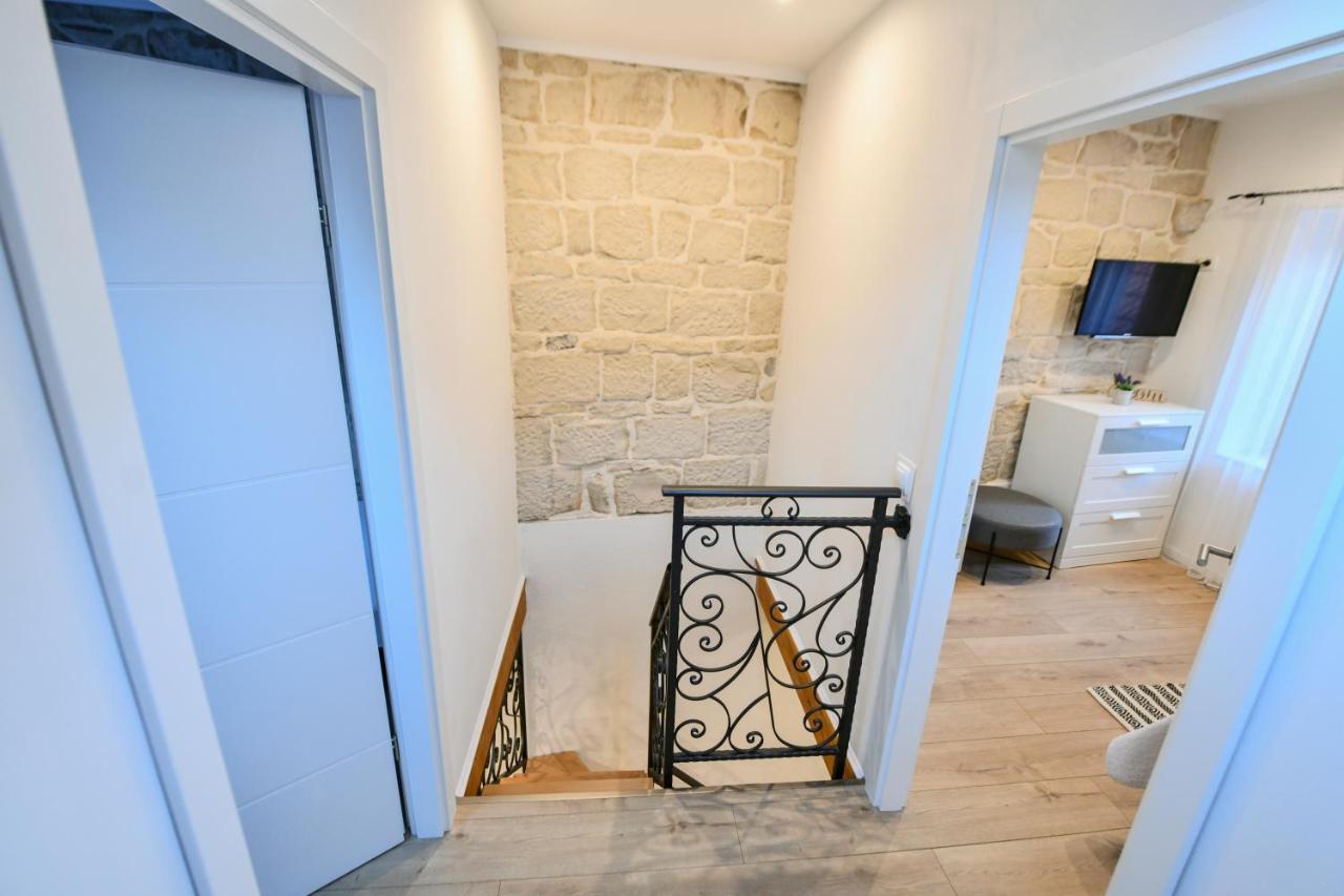 Apartment Lavanda - Suite Сини Екстериор снимка