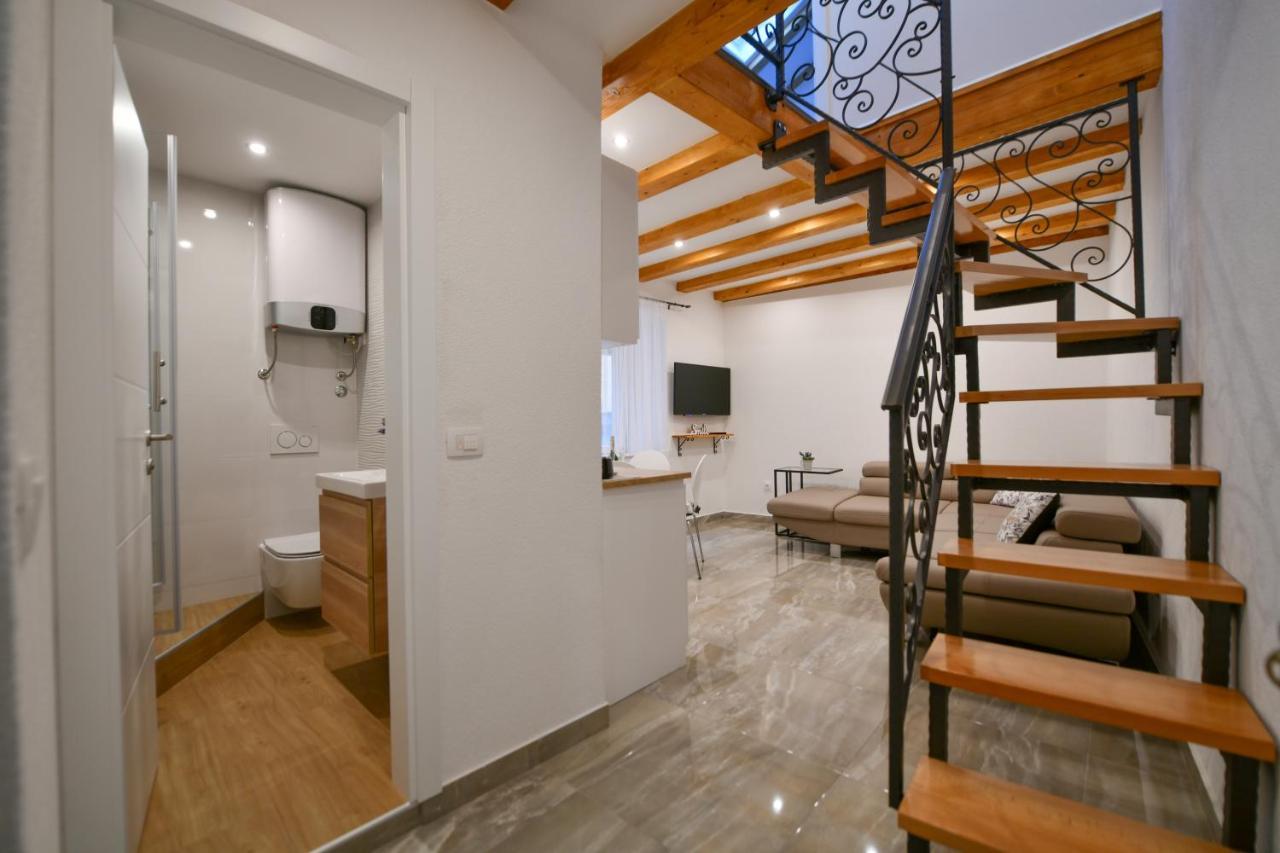 Apartment Lavanda - Suite Сини Екстериор снимка