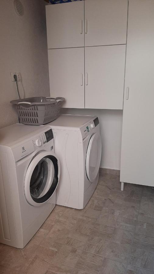 Apartment Lavanda - Suite Сини Екстериор снимка
